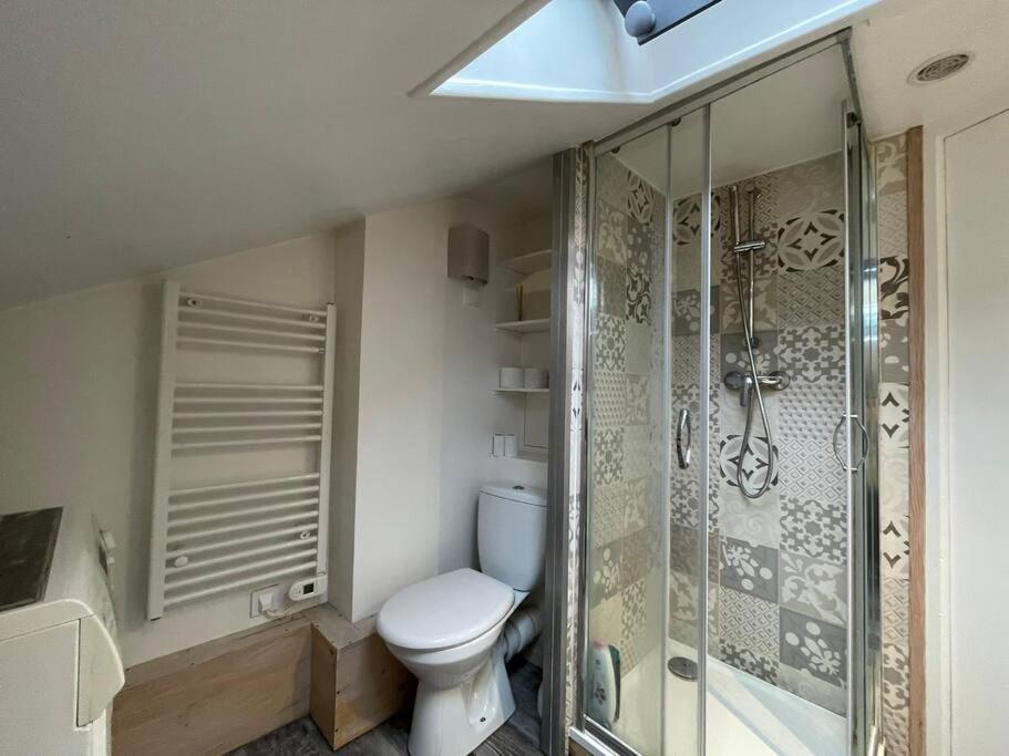Le Cinq Sens, Studio Proche De La Gare Apartment Pontoise Exterior photo