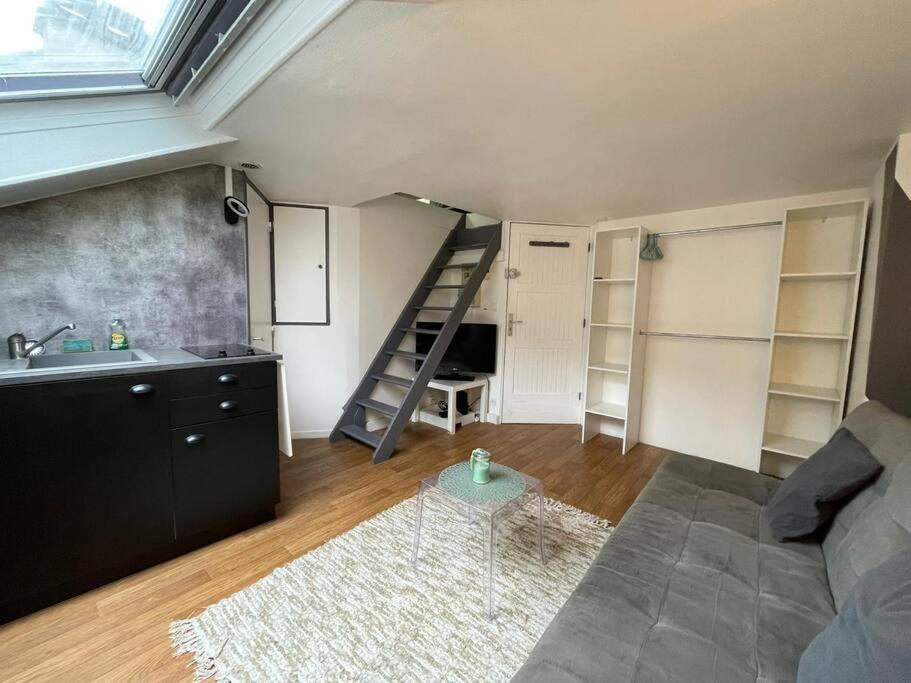 Le Cinq Sens, Studio Proche De La Gare Apartment Pontoise Exterior photo